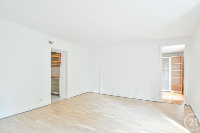 Appartement F3 à vendre - 3 pièces - 54.71 m2 - PARIS - 75013 - ILE-DE-FRANCE - Century 21 Olympiades