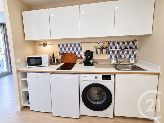 Appartement Studio à vendre - 1 pièce - 23.54 m2 - PARIS - 75013 - ILE-DE-FRANCE - Century 21 Olympiades