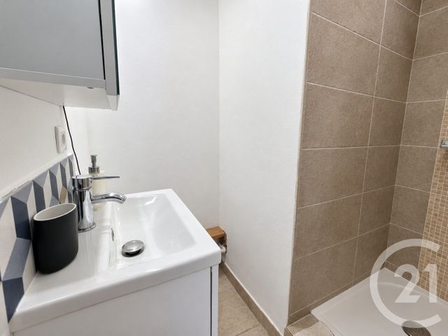 Appartement Studio à vendre - 1 pièce - 23.54 m2 - PARIS - 75013 - ILE-DE-FRANCE - Century 21 Olympiades