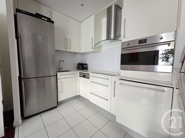 Appartement F2 à vendre - 2 pièces - 46.8 m2 - PARIS - 75013 - ILE-DE-FRANCE - Century 21 Olympiades