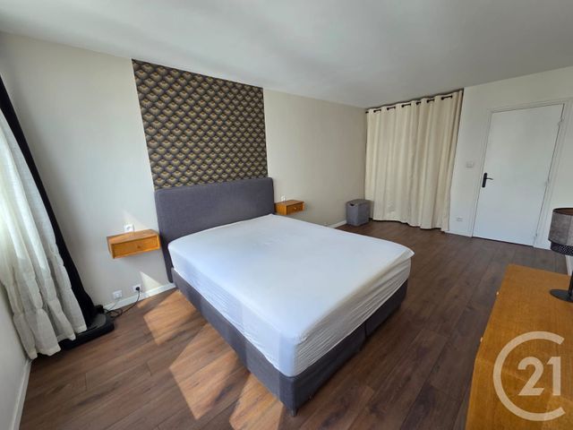 Afficher la photo en grand Appartement F3 à vendre - 3 pièces - 68.72 m2 - PARIS - 75013 - ILE-DE-FRANCE - Century 21 Olympiades