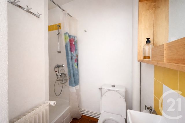 Appartement F2 à vendre - 2 pièces - 51.2 m2 - PARIS - 75013 - ILE-DE-FRANCE - Century 21 Olympiades