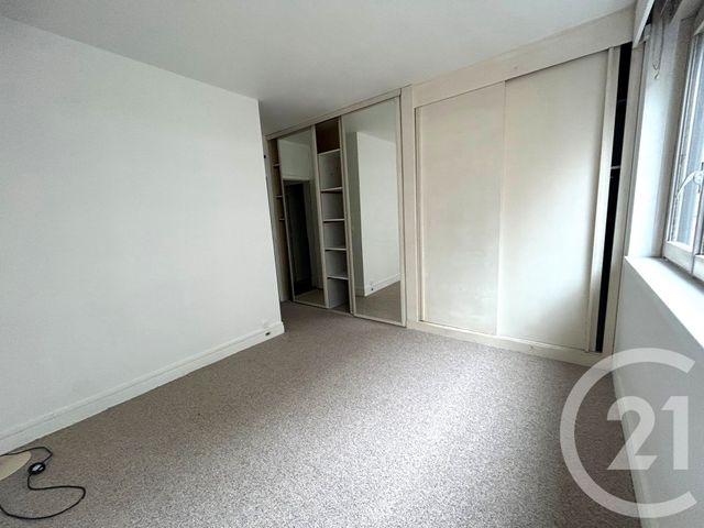 Afficher la photo en grand Appartement F2 à louer - 2 pièces - 52.23 m2 - PARIS - 75013 - ILE-DE-FRANCE - Century 21 Olympiades