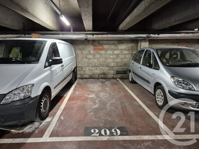 parking à vendre - 11.23 m2 - PARIS - 75013 - ILE-DE-FRANCE - Century 21 Olympiades