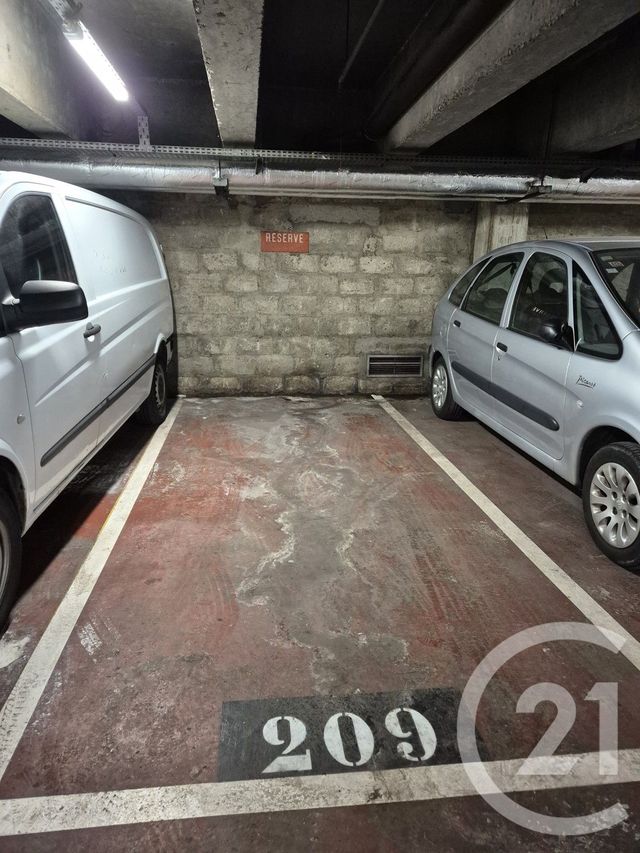 parking à vendre - 11.23 m2 - PARIS - 75013 - ILE-DE-FRANCE - Century 21 Olympiades