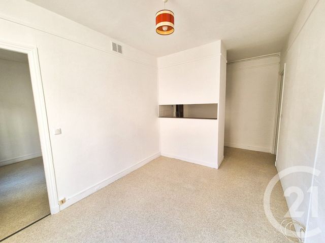 Appartement F2 à vendre - 2 pièces - 28.38 m2 - PARIS - 75013 - ILE-DE-FRANCE - Century 21 Olympiades