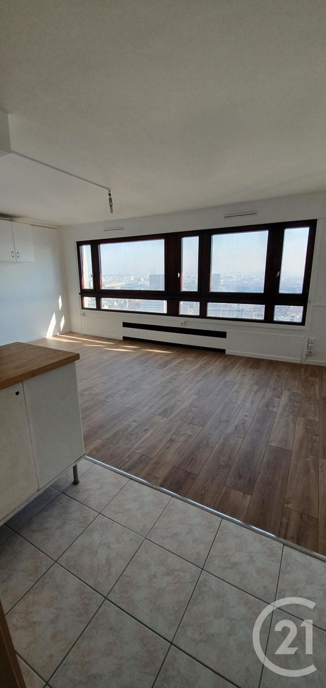 Appartement F1 à louer PARIS