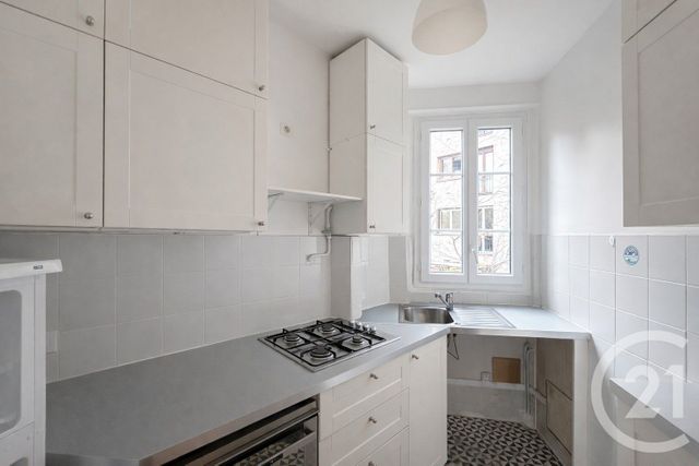 Appartement F3 à vendre - 3 pièces - 56.0 m2 - PARIS - 75013 - ILE-DE-FRANCE - Century 21 Olympiades