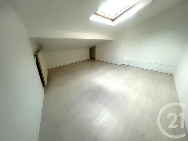 Appartement Duplex à louer - 2 pièces - 43.61 m2 - PARIS - 75013 - ILE-DE-FRANCE - Century 21 Olympiades