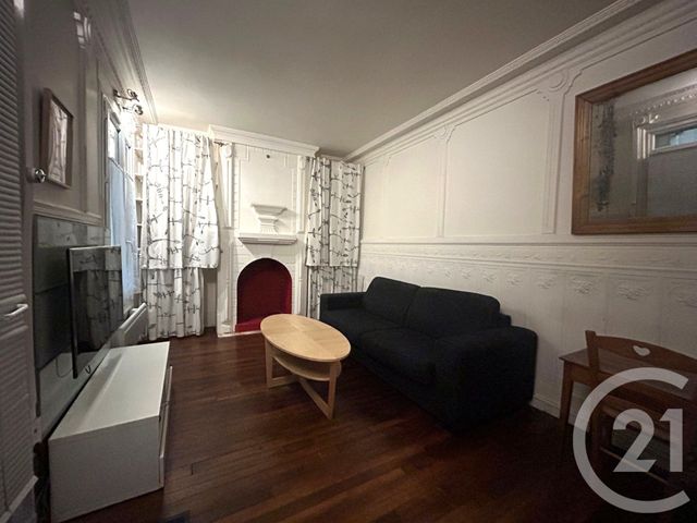 Appartement F1 à louer - 1 pièce - 25.0 m2 - LE KREMLIN BICETRE - 94 - ILE-DE-FRANCE - Century 21 Olympiades