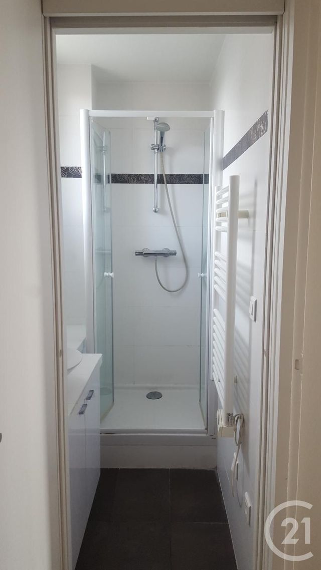 Appartement F2 à louer - 2 pièces - 39.62 m2 - PARIS - 75013 - ILE-DE-FRANCE - Century 21 Olympiades