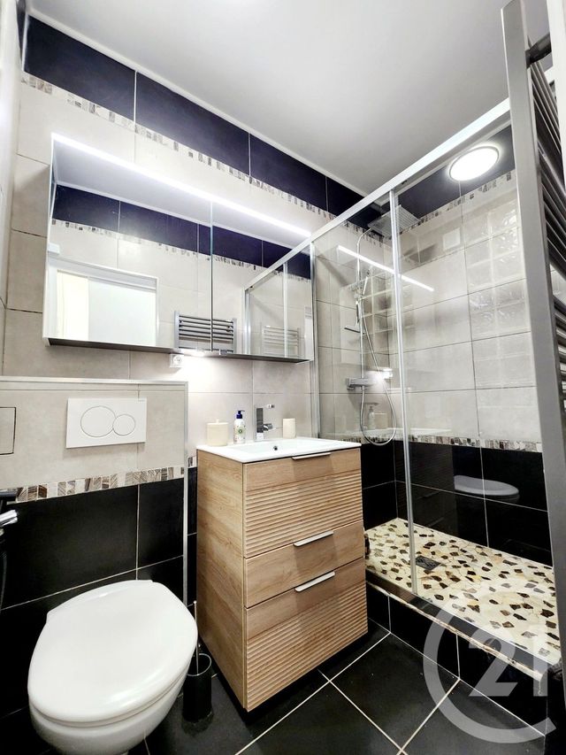 Appartement F2 à louer - 2 pièces - 37.7 m2 - PARIS - 75013 - ILE-DE-FRANCE - Century 21 Olympiades