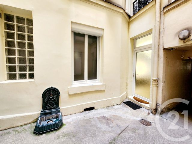 Appartement F2 à louer - 2 pièces - 37.7 m2 - PARIS - 75013 - ILE-DE-FRANCE - Century 21 Olympiades