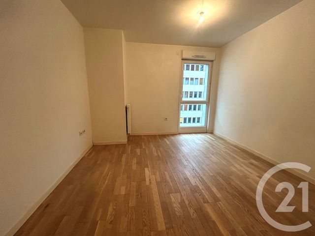 Appartement F3 à louer - 3 pièces - 80.0 m2 - PARIS - 75013 - ILE-DE-FRANCE - Century 21 Olympiades