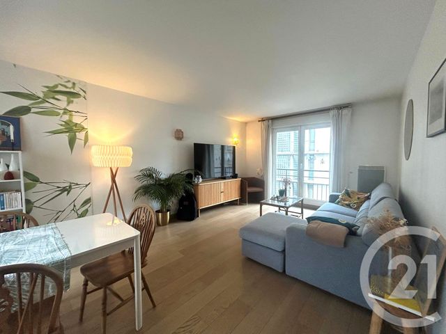 Appartement F3 à louer PARIS