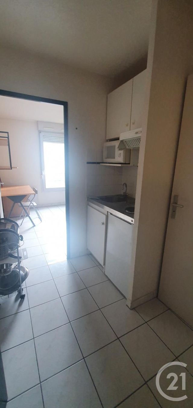 Appartement F1 à louer - 1 pièce - 19.25 m2 - PARIS - 75013 - ILE-DE-FRANCE - Century 21 Olympiades
