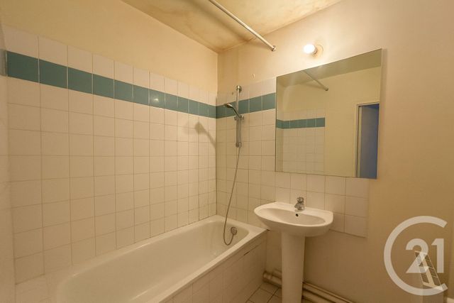 Appartement F4 à vendre - 4 pièces - 88.24 m2 - PARIS - 75013 - ILE-DE-FRANCE - Century 21 Olympiades