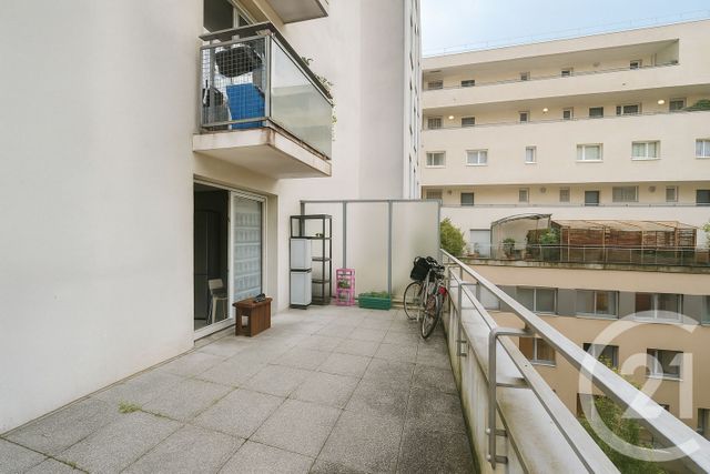 Appartement F4 à vendre - 4 pièces - 88.24 m2 - PARIS - 75013 - ILE-DE-FRANCE - Century 21 Olympiades