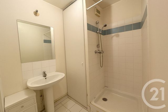 Appartement F4 à vendre - 4 pièces - 88.24 m2 - PARIS - 75013 - ILE-DE-FRANCE - Century 21 Olympiades