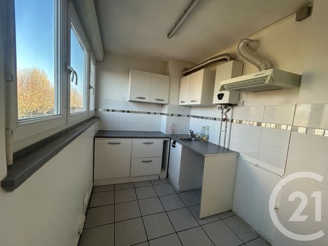 Appartement F3 à louer - 3 pièces - 66.81 m2 - L HAY LES ROSES - 94 - ILE-DE-FRANCE - Century 21 Olympiades