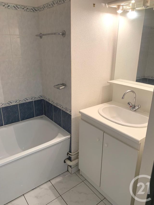 Appartement F1 à louer - 1 pièce - 18.42 m2 - PARIS - 75013 - ILE-DE-FRANCE - Century 21 Olympiades