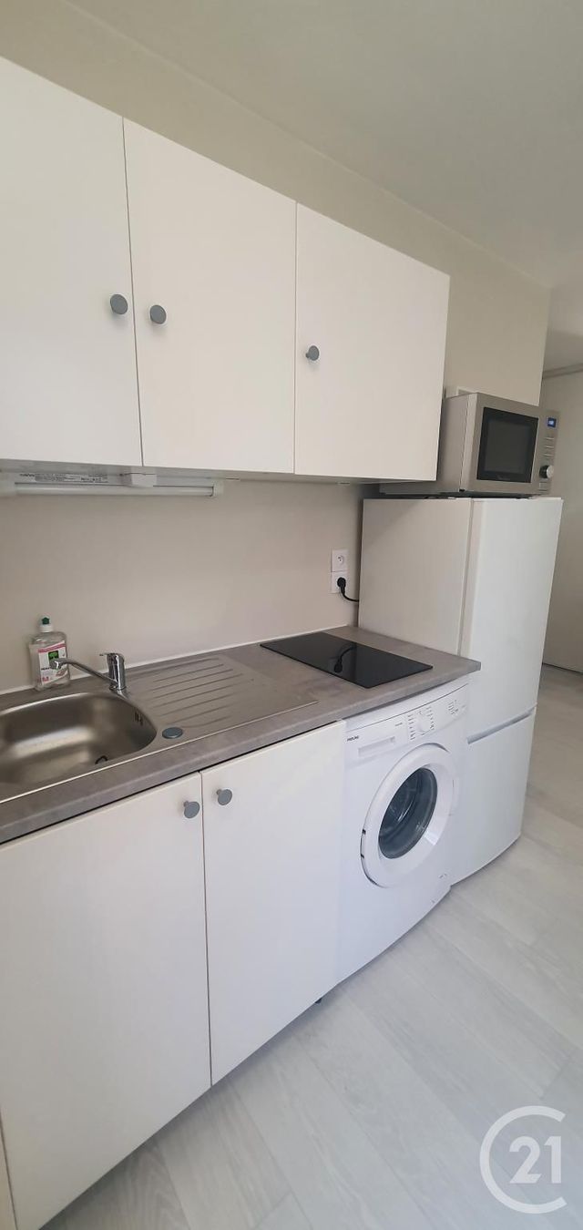 Appartement F1 à louer - 1 pièce - 23.61 m2 - PARIS - 75013 - ILE-DE-FRANCE - Century 21 Olympiades