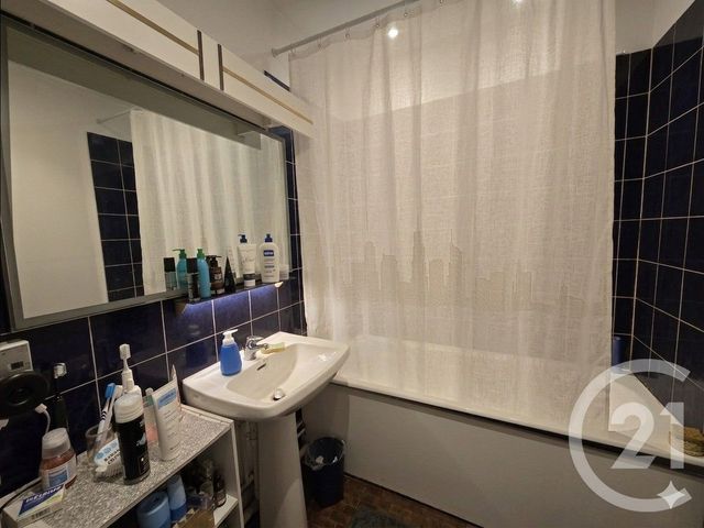 Appartement F3 à vendre - 3 pièces - 69.0 m2 - PARIS - 75013 - ILE-DE-FRANCE - Century 21 Olympiades