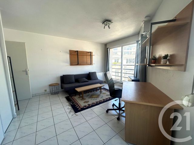Appartement F1 à louer - 1 pièce - 28.0 m2 - PARIS - 75013 - ILE-DE-FRANCE - Century 21 Olympiades