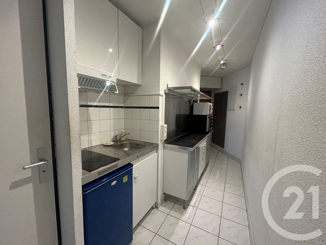 Appartement F1 à louer - 1 pièce - 28.0 m2 - PARIS - 75013 - ILE-DE-FRANCE - Century 21 Olympiades