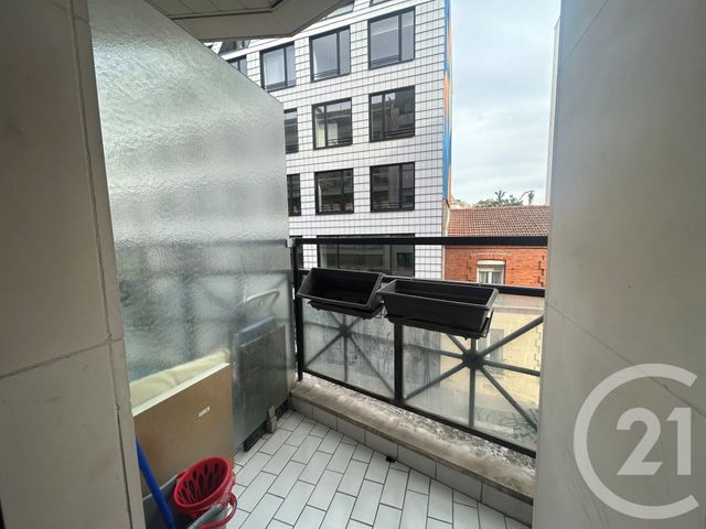 Appartement Studio à louer - 1 pièce - 22.38 m2 - PARIS - 75013 - ILE-DE-FRANCE - Century 21 Olympiades