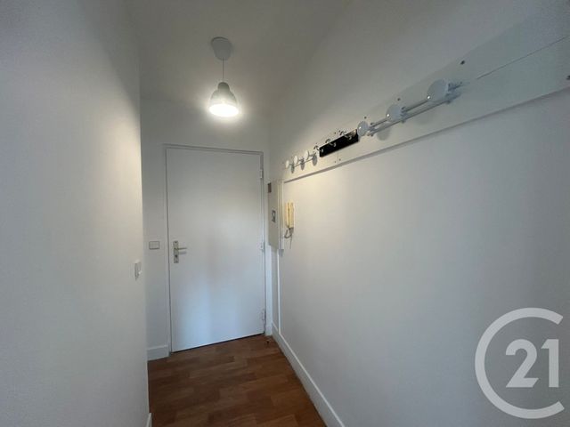 Appartement Studio à louer - 1 pièce - 22.38 m2 - PARIS - 75013 - ILE-DE-FRANCE - Century 21 Olympiades