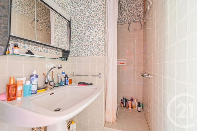 Appartement à vendre - 5 pièces - 103.0 m2 - PARIS - 75011 - ILE-DE-FRANCE - Century 21 Olympiades
