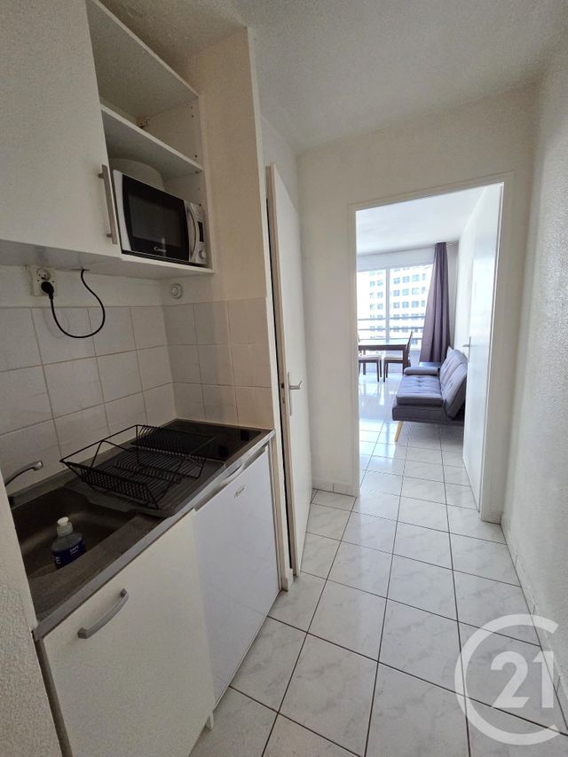 Appartement T1 à vendre - 1 pièce - 30.73 m2 - PARIS - 75013 - ILE-DE-FRANCE - Century 21 Olympiades