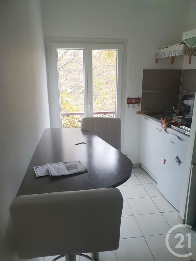 Appartement F2 à louer - 2 pièces - 35.7 m2 - PARIS - 75013 - ILE-DE-FRANCE - Century 21 Olympiades