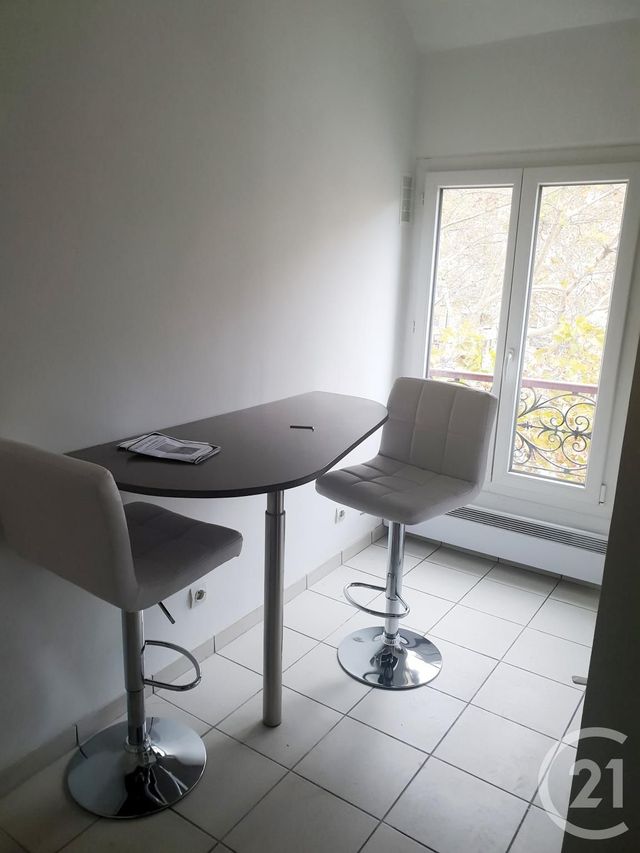 Appartement F2 à louer - 2 pièces - 35.7 m2 - PARIS - 75013 - ILE-DE-FRANCE - Century 21 Olympiades