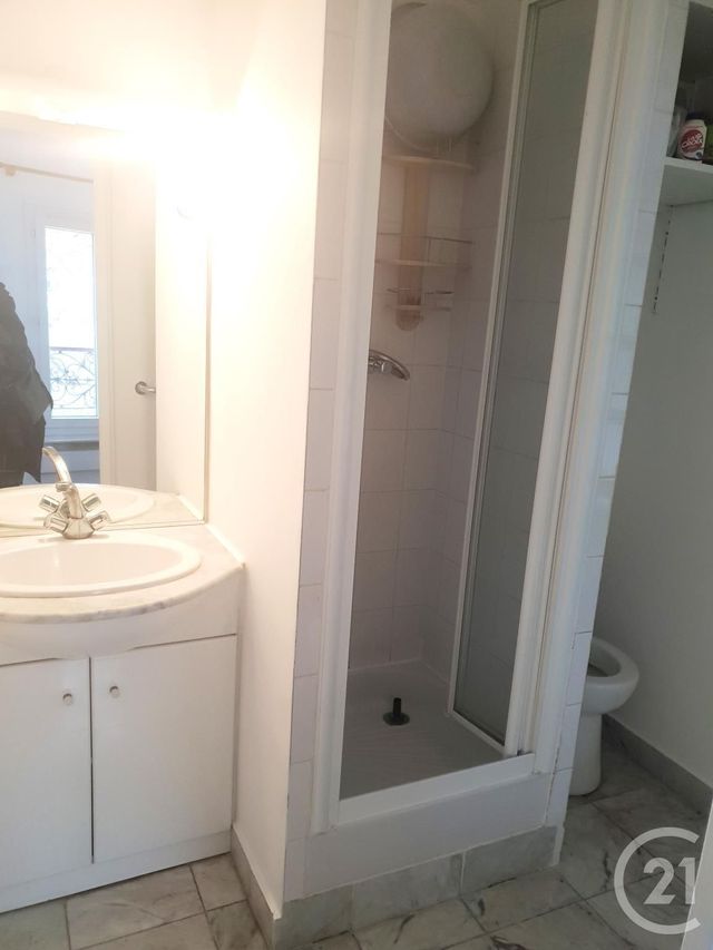 Appartement F2 à louer - 2 pièces - 35.7 m2 - PARIS - 75013 - ILE-DE-FRANCE - Century 21 Olympiades