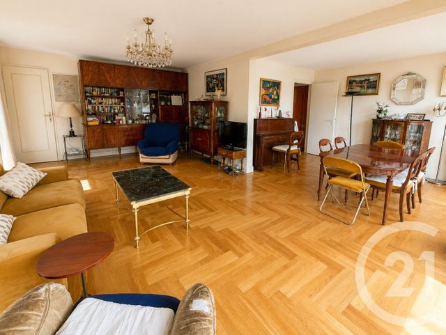 Appartement F5 à vendre - 5 pièces - 99.05 m2 - PARIS - 75011 - ILE-DE-FRANCE - Century 21 Olympiades