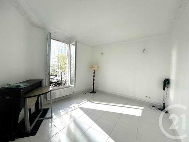 Appartement F3 à louer PARIS