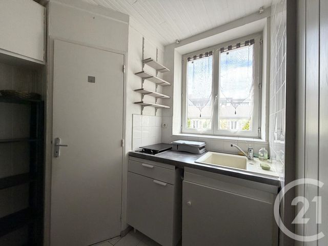 Appartement F1 à louer - 1 pièce - 19.64 m2 - PARIS - 75013 - ILE-DE-FRANCE - Century 21 Olympiades
