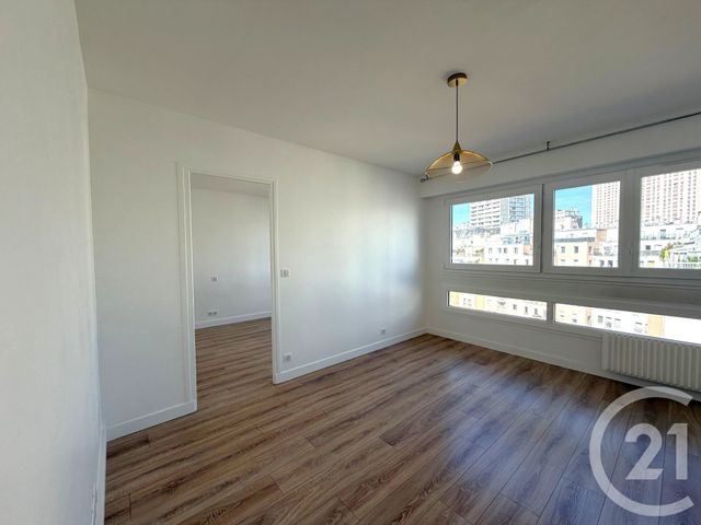 Appartement F2 à louer - 2 pièces - 42.08 m2 - PARIS - 75013 - ILE-DE-FRANCE - Century 21 Olympiades