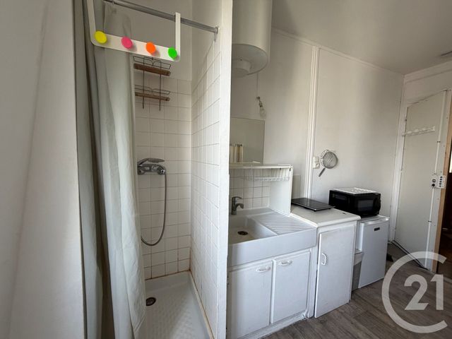 Appartement F1 à louer - 1 pièce - 12.02 m2 - PARIS - 75013 - ILE-DE-FRANCE - Century 21 Olympiades