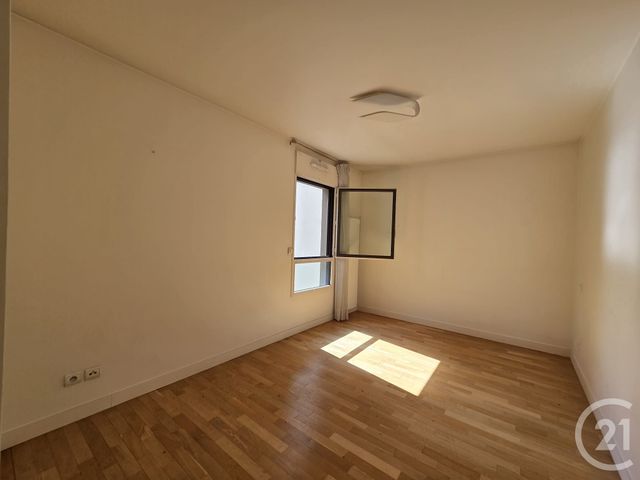 Appartement F3 à vendre - 3 pièces - 68.98 m2 - PARIS - 75013 - ILE-DE-FRANCE - Century 21 Olympiades