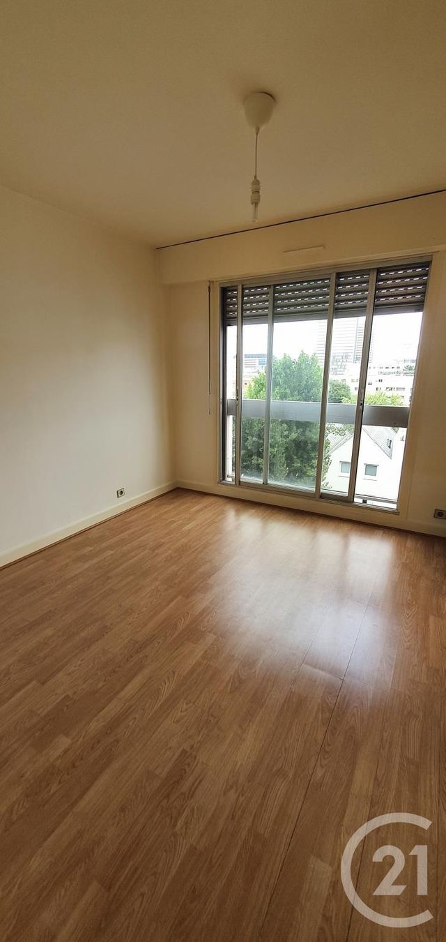 Appartement F2 à louer - 2 pièces - 39.35 m2 - PARIS - 75013 - ILE-DE-FRANCE - Century 21 Olympiades