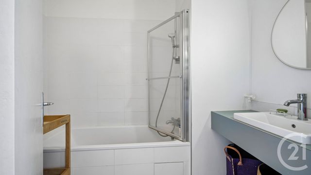 Appartement F3 à vendre - 3 pièces - 73.3 m2 - PARIS - 75013 - ILE-DE-FRANCE - Century 21 Olympiades