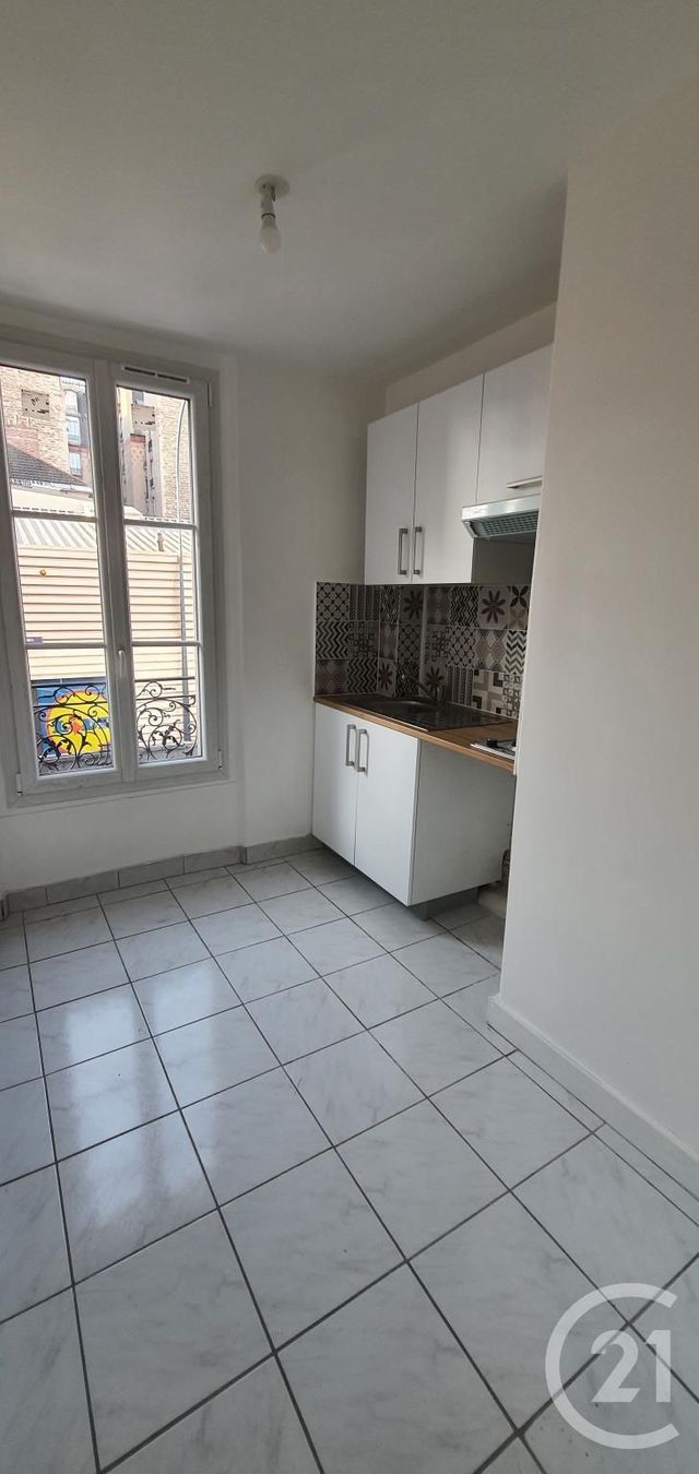 Appartement F1 à louer - 1 pièce - 21.26 m2 - CLICHY - 92 - ILE-DE-FRANCE - Century 21 Olympiades