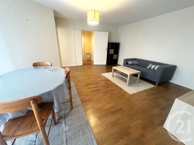 Appartement F2 à louer - 2 pièces - 52.39 m2 - PARIS - 75013 - ILE-DE-FRANCE - Century 21 Olympiades