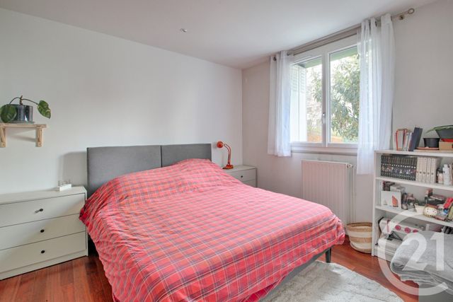 Appartement F2 à louer - 2 pièces - 41.15 m2 - MONTROUGE - 92 - ILE-DE-FRANCE - Century 21 Olympiades