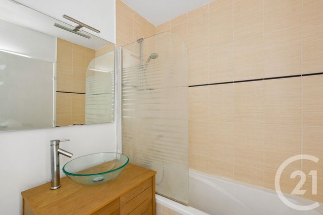 Appartement F1 à vendre - 1 pièce - 30.69 m2 - PARIS - 75013 - ILE-DE-FRANCE - Century 21 Olympiades