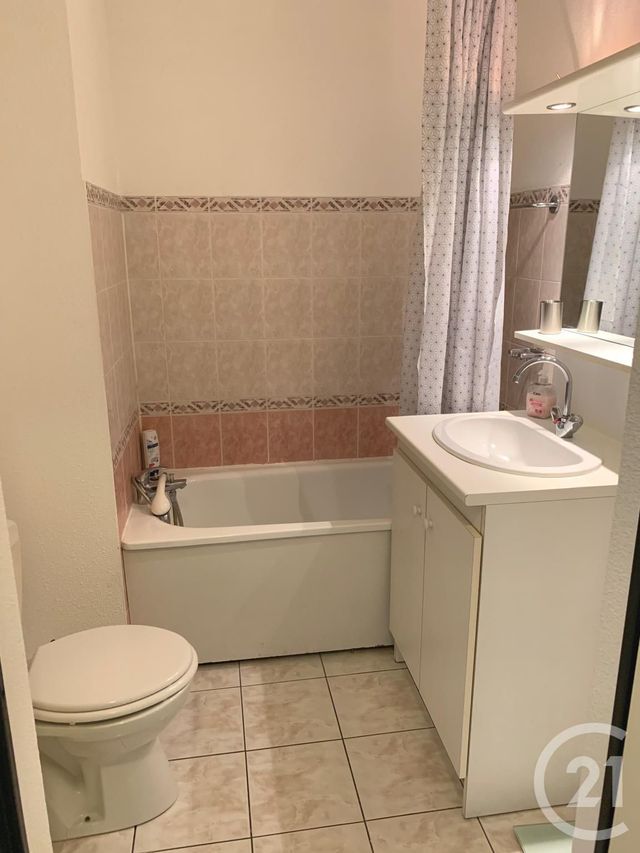 Appartement F1 à louer - 1 pièce - 19.12 m2 - PARIS - 75013 - ILE-DE-FRANCE - Century 21 Olympiades