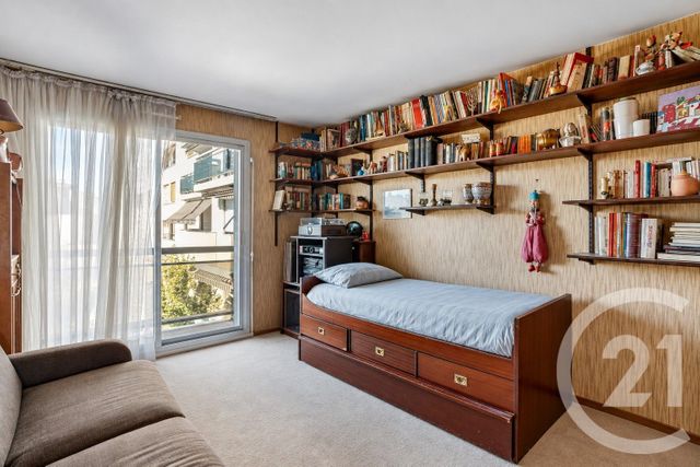 Appartement F5 à vendre - 5 pièces - 99.05 m2 - PARIS - 75011 - ILE-DE-FRANCE - Century 21 Olympiades